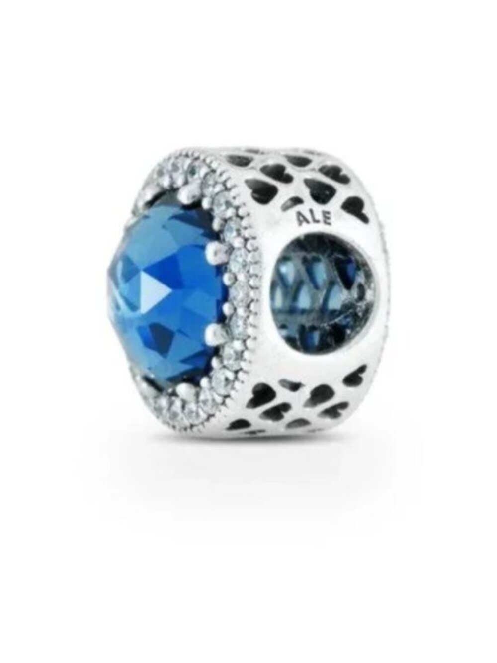 Pandora sparkling dark blue charm